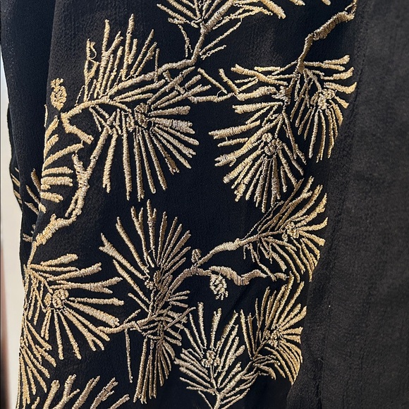 Black and Gold Women's Kimono/jacket - Picture 5 of 8